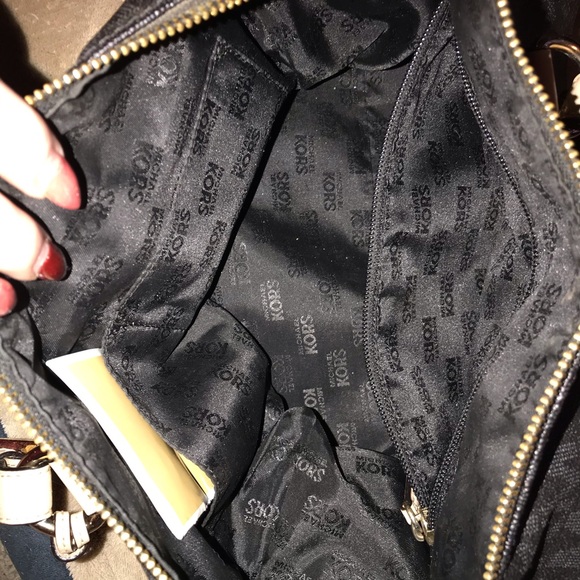 Black Michael Kors Grayson Large Logo Satchel Bag - Picture 6 of 8